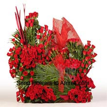 Beautiful Arrangement Of 500 Red Roses With Fillers