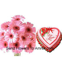 12 Daisies In A Vase With A 1 Kg (2.2 Lbs) Heart Shaped Strawberry Cake