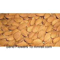1 Kg Almond In A Gift Box